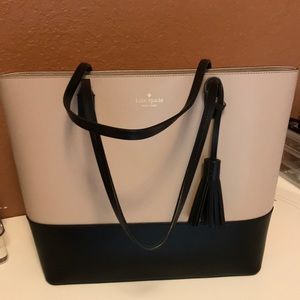 Kate spades shoulder bag